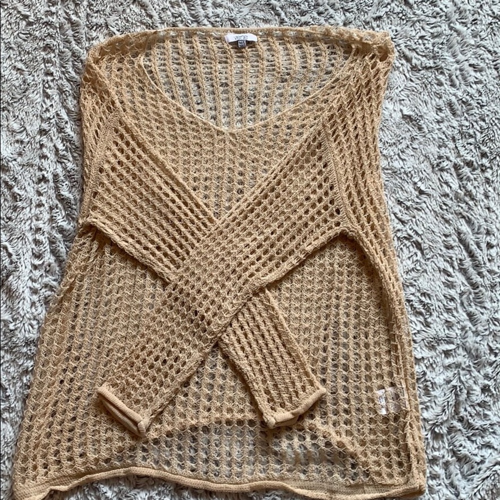 Woman’s blouse